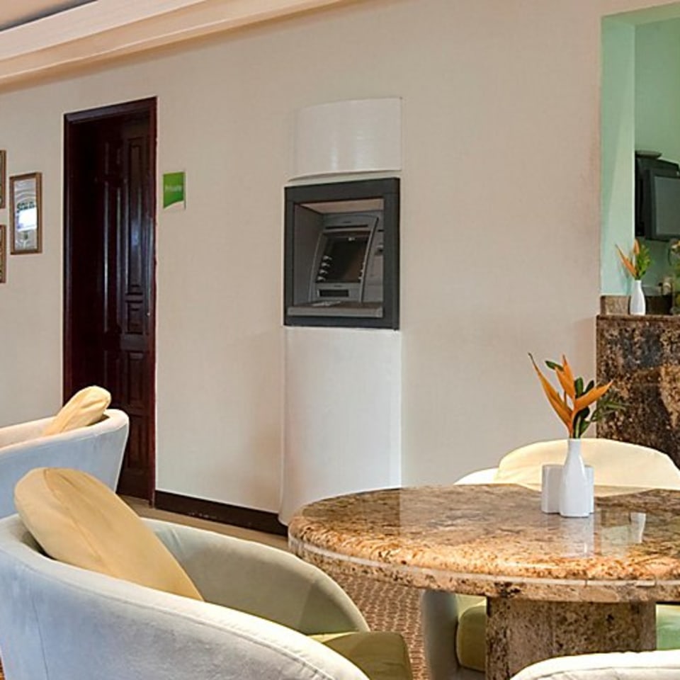 Holiday Inn Dar Es Salaam